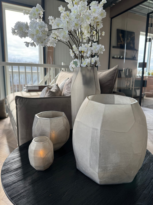 Bungil Bombyxx by Daro Home & Interior