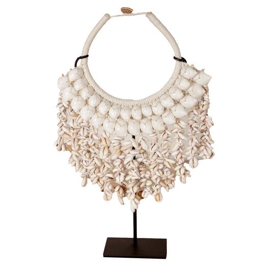 J46 Shell Necklace