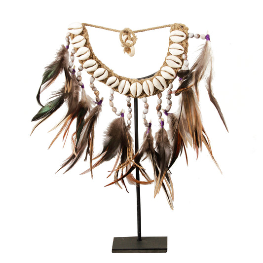 J71 Small Shell & Feather Necklace